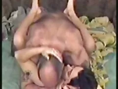 दो बस्टी लड़कियों हिंदी सेक्सी मूवी वीडियो में के साथ मस्ती करते हैं लड़के